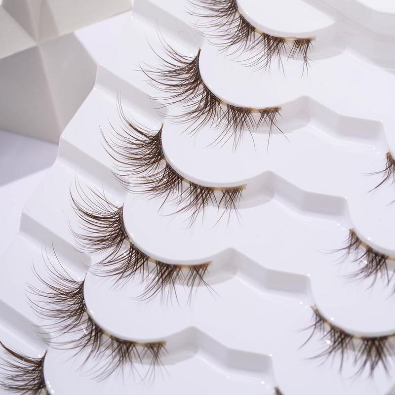 Fluffy False Eyelashes, 7 Pairs Fish Tail Crossed Fake Cluster Lashes with Clear Bands for Lash Extensions, Eyelash Extensions Kit, Natural Curling Eyelash for Women and Girls Eye Makeup Enhancement, Christmas Gift, Makeup Products, Lashes Extension Kit