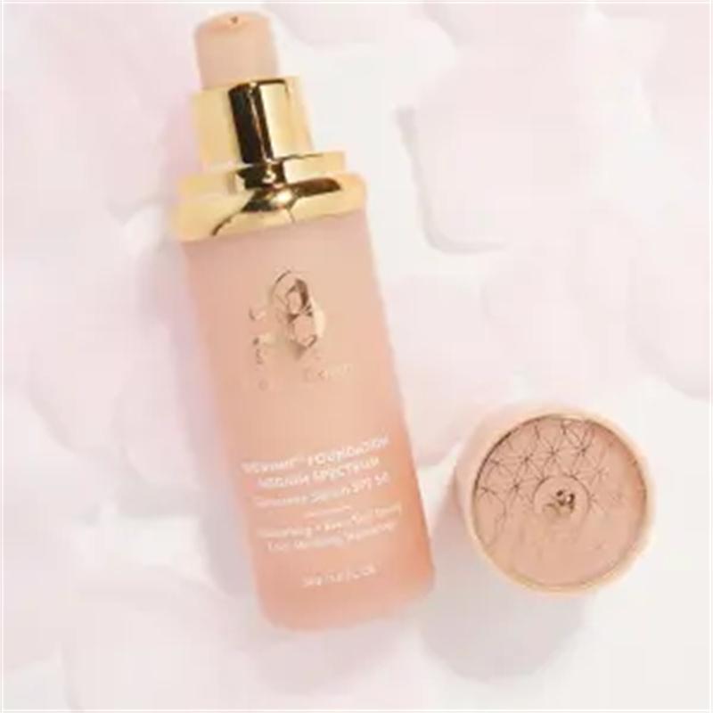 Biom-imic Foundation 4 in 1 - Medium Spectrum, Liquid Foundation for Flawless, Natural Looking Finish