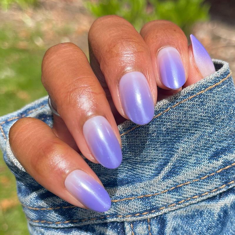 Purple Chrome Gradient - Press-On | Medium | Oval