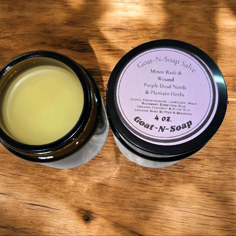 Organic Natural Ingredient Salve for Minor rash and wound care