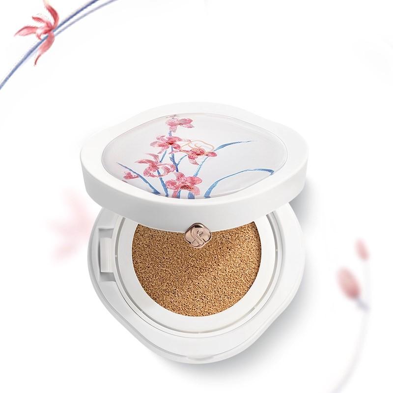 Flawless Jade Breathable Longwear Cushion Foundation (Ode to Embroidery)