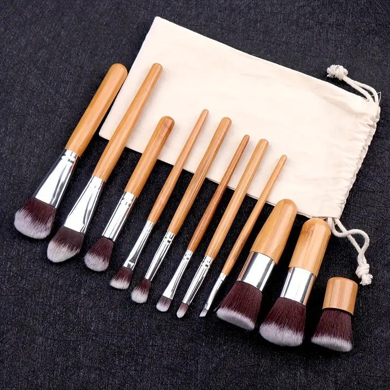 15-color Concealer Palette with 11pcs Makeup Brush Set for Christmas Gift, Long Lasting Concealer for Contouring, Highlighting & Color Correction, Makeup Kit for All Skins