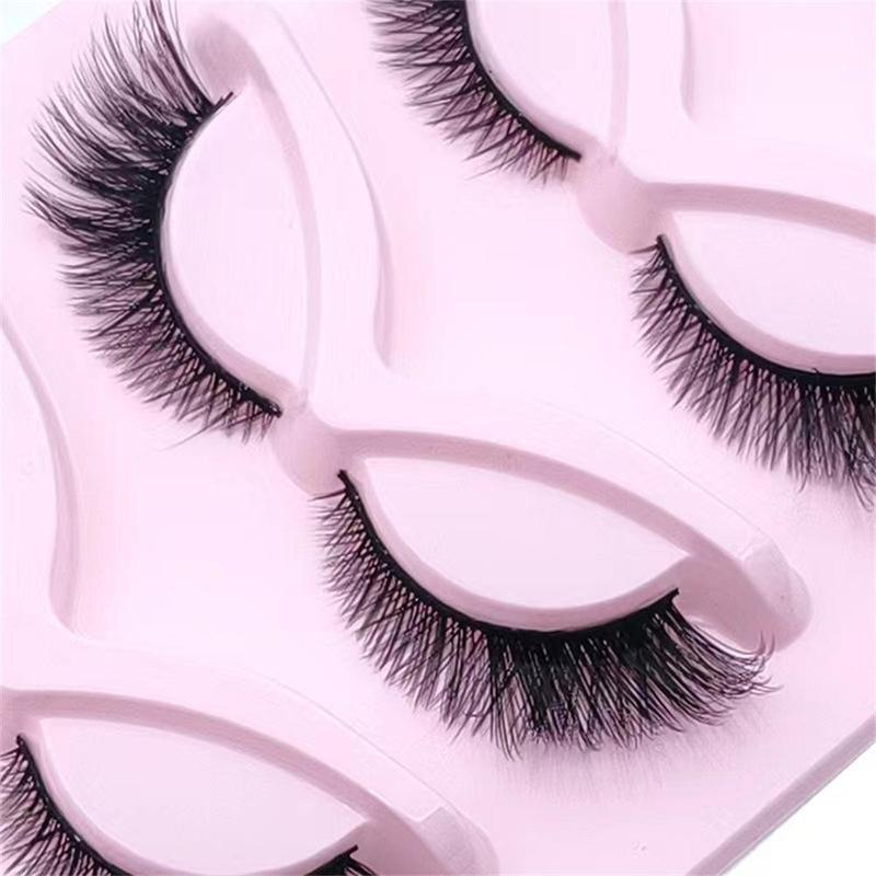 Wispy Faux Cluster Lashes, Natural Curling Eye Makeup Strip Lashes for Lash Extensions, Volumized Fake Lashes for Women & Girls Eye Makeup Enhancement