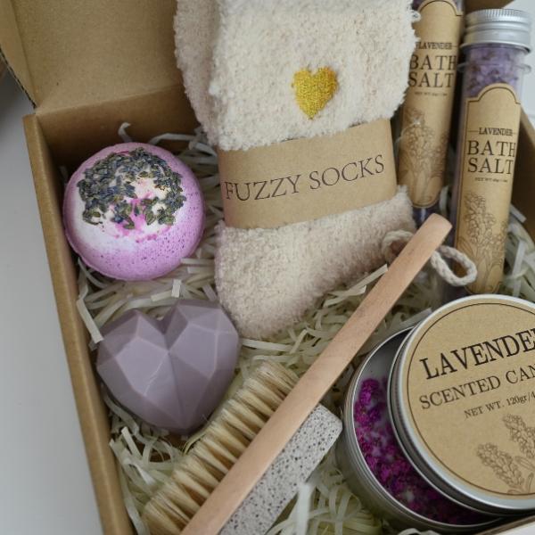 Gift set, Lavender gift set, Personalized Gifts For Her, Gift Box For Women, Best Friend Birthday Gifts, Self Care Box, Thinking Of You Care Package, Thank You Gift Box holiday gift